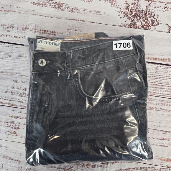 Free People Pacifica Jeans Womens 29 Black High Rise Straight Dark Washed Denim - Picture 9 of 9